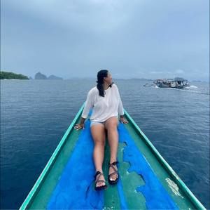 Meet your Posher, Daniela